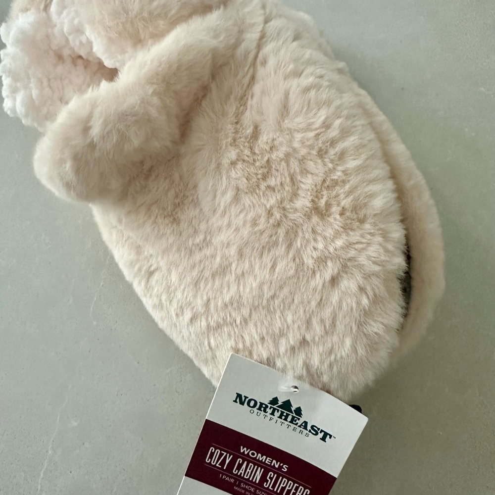 Women's Cozy Cabin Slippers - Cream